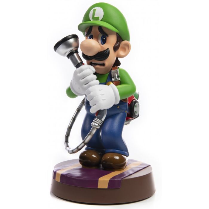 Luigi's Mansion 3 - Luigi & Polterpup 9 PVC Painted Statue