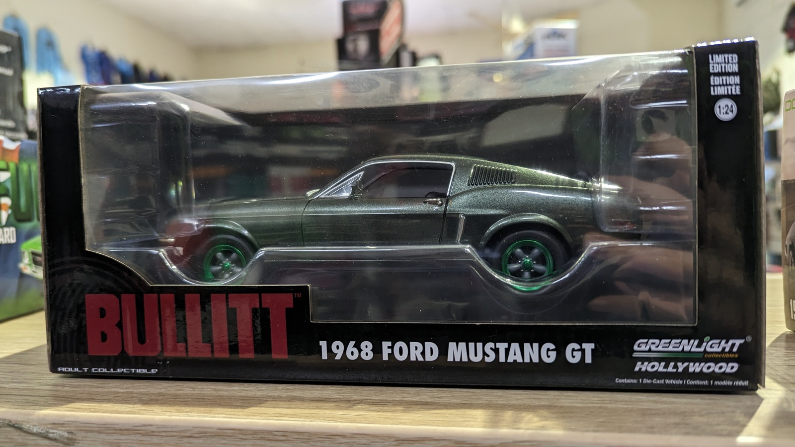 Voiture Miniature Ford Mustang Fastback GT 1968 Light Green