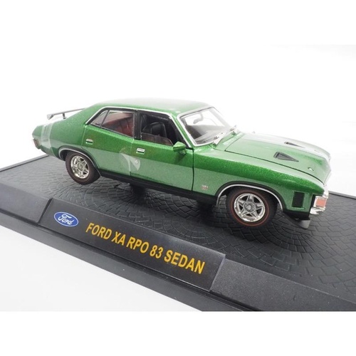 Oz Legends Ford Falcon XA RPO 83 Sedan 1:32 scale diecast model Calypso Green