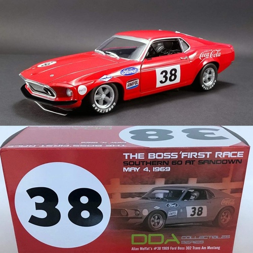 DDK Acme A1801828 1969 Ford Boss 302 Trans Am Mustang Allan Moffat Diecast 1:18
