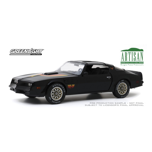 GREENLIGHT ARTISAN COLLECTION 1:18 1977 PONTIAC FIREBIRD T/A TRANS AM