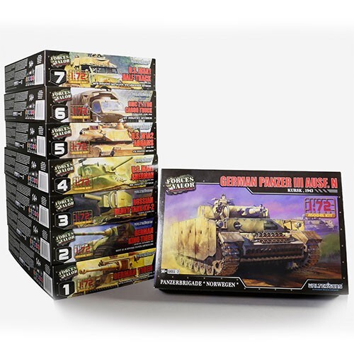 Forces of Valor - German Panzer III AUSF.N 1:72 Model Kit 873008A