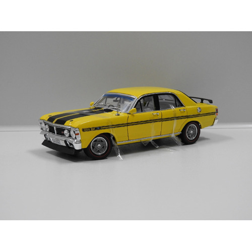 DDA 1:24 Ford XY Falcon GTHO Phase lll (Shell Yellow)