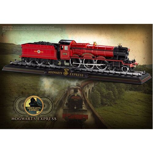 noble collection HARRY POTTER Hogwarts Express Die Cast Train Model and Base