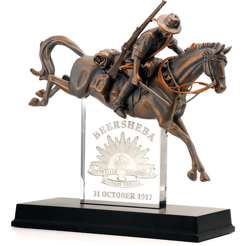 Master creations Beersheba Turn the Tide Light Horse Limited Edition Figurine with LED 3D Crystal ANZAC statue