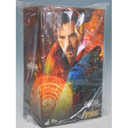 Hot Toys Avengers 3: Infinity War Doctor Strange 1/6 Figure MMS484
