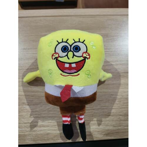 Sponge plush toy 18cm with car suction cup that bobs