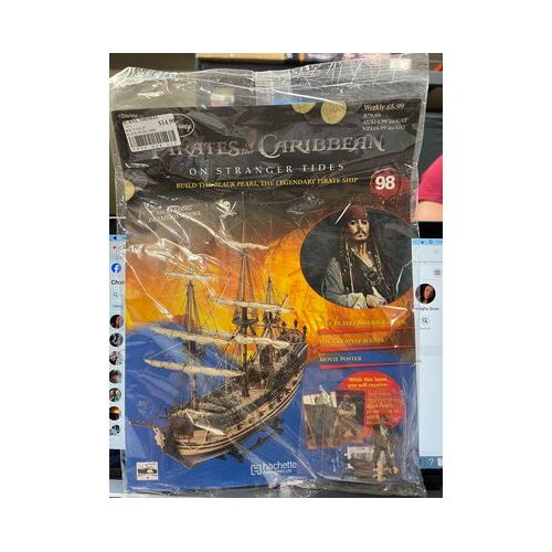 Pirates of the Caribbean - Build The Black Pearl Issue 98 part works
