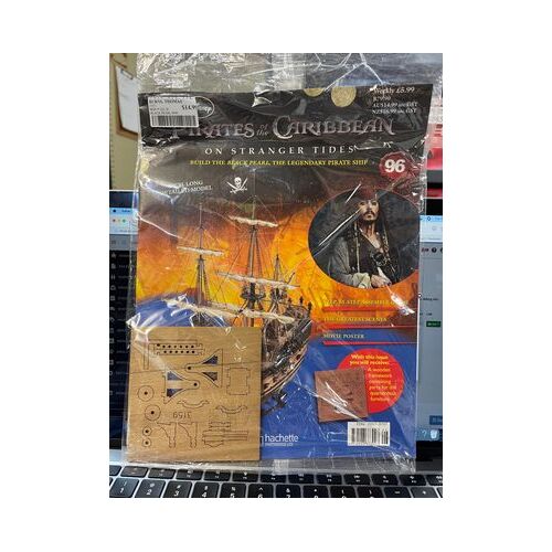 Pirates of the Caribbean - Build The Black Pearl Issue 96 part works