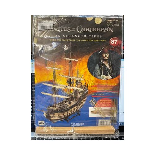 Pirates of the Caribbean - Build The Black Pearl Issue 87 part works