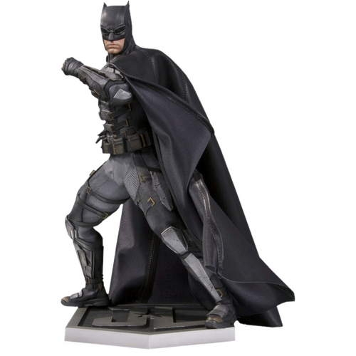 Justice League (2017) - Batman in Tactical Suit 13” Statue