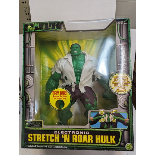 Hulk -  12" Electronic Stretch 'N Roar Hulk (2003)