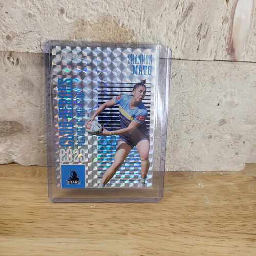 2024 NRL TRADERS TITANIUM PRIORITY CLUB HEROES GOLD TITANS SHANNON MATO 27 / 33