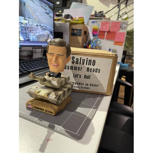 President George W. Bush "Commander In Chief" USA Tank Bobblehead