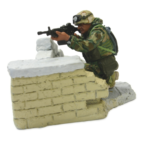 FORCES OF VALOR - MARINE LCPL. FORD Baghdad, 2003, 1:32 99009