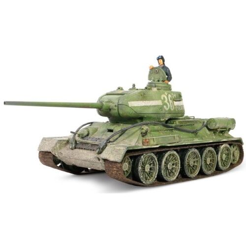 Forces Of Valor - T-34-85 Model 1944 Medium Tank Soviet Army 55th Guards Tank Bde. 7Th Guards Tank Corps Berlin 1945 801013A