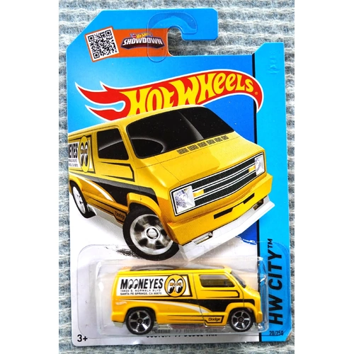 2014 HOT WHEELS 1977 Dodge Custom Van "Mooneyes" CITY