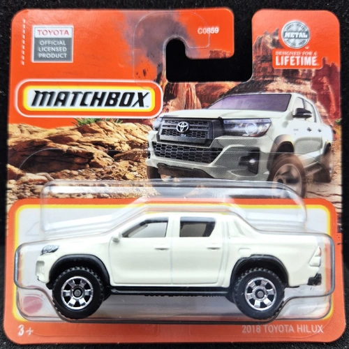 Matchbox 2023 2018 Toyota Hilux White #94 MBX Off-Road New