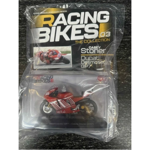 Racing Bikes The Collection ISSUE 3 - Desmosedici GP7 Casey Stoner