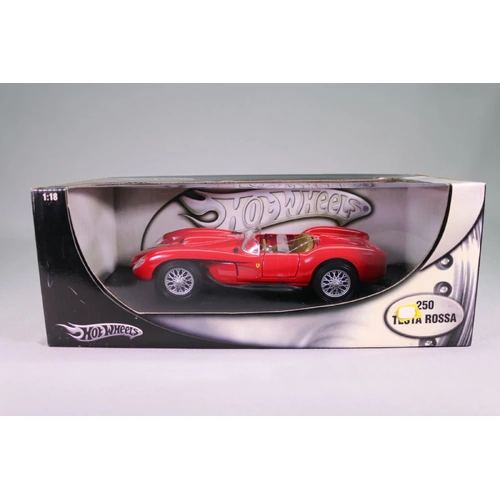 LE274 HOT WHEELS 23913 Voiture 1/18 1:18 Ferrari 250 Testa Rossa rouge