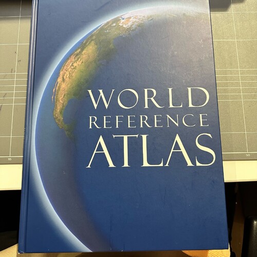 WORLD REFERENCE ATLAS 3rd Edition Covent Garden HARDCOVER Coffee Table Book
