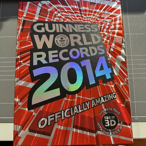 Guinness World Records 2014 by Guinness World Records (Hardcover Book)