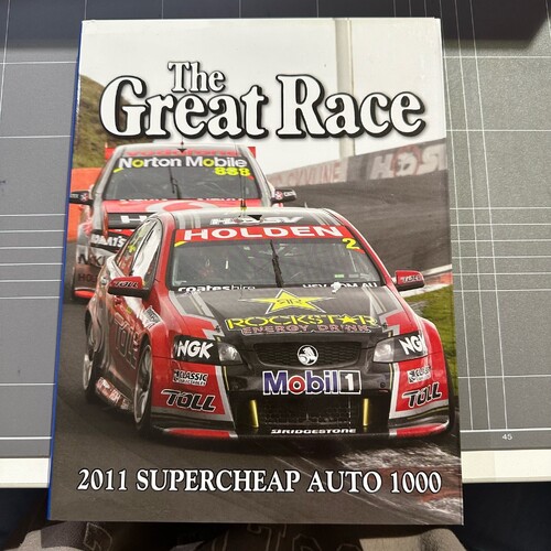 THE GREAT RACE #31 - 2011 BATHURST 1000 (HARDCOVER BOOK)