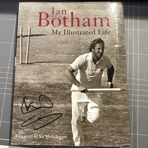 Ian Botham: My Illustrated Life (Hardback)