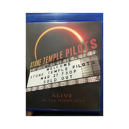 Stone Temple Pilots - Alive in the Windy City Blu-Ray Music Movie