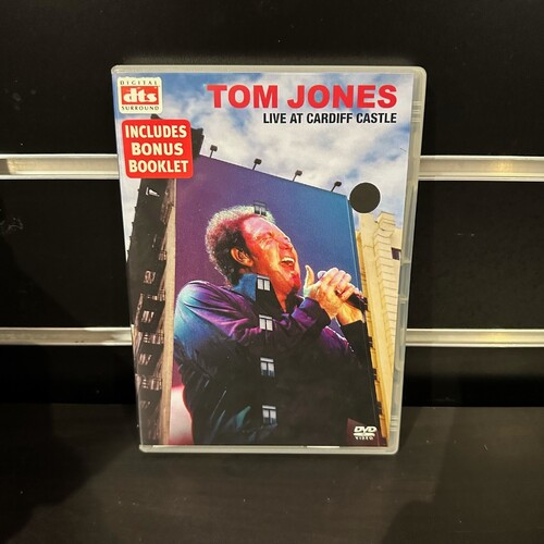 Tom Jones Live At Cardiff Castle DVD Music 2002 -REGION 2 3 4 5 6 - GC