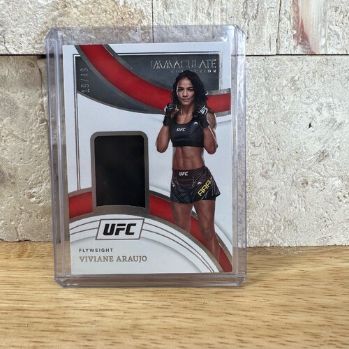 2022 Panini Immaculate UFC VIVIANE ARAUJO 19/49 #RM-VAJ