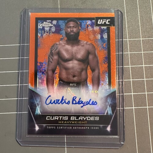 2024 Topps Chrome UFC - CURTIS BLAYDES Orange Refractor AUTO 19/25
